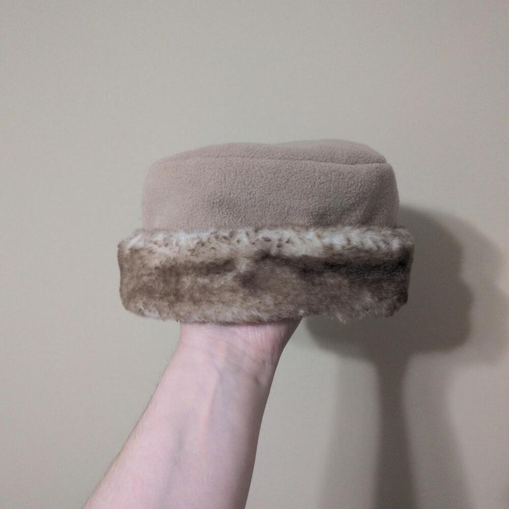 90's Vintage Style Bimbo Tan Hat With Soft Furry Trim